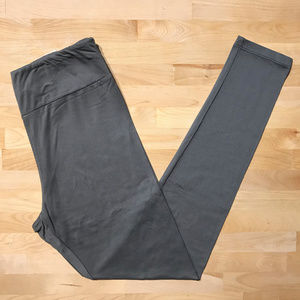 🛍 SALE 💰 Medium gray yoga waistband leggings